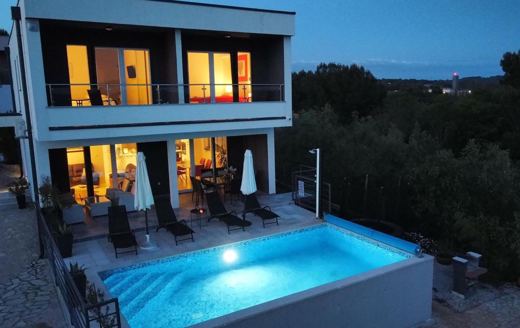 Villa Pura Vida With Sea View Πούλα Εξωτερικό φωτογραφία